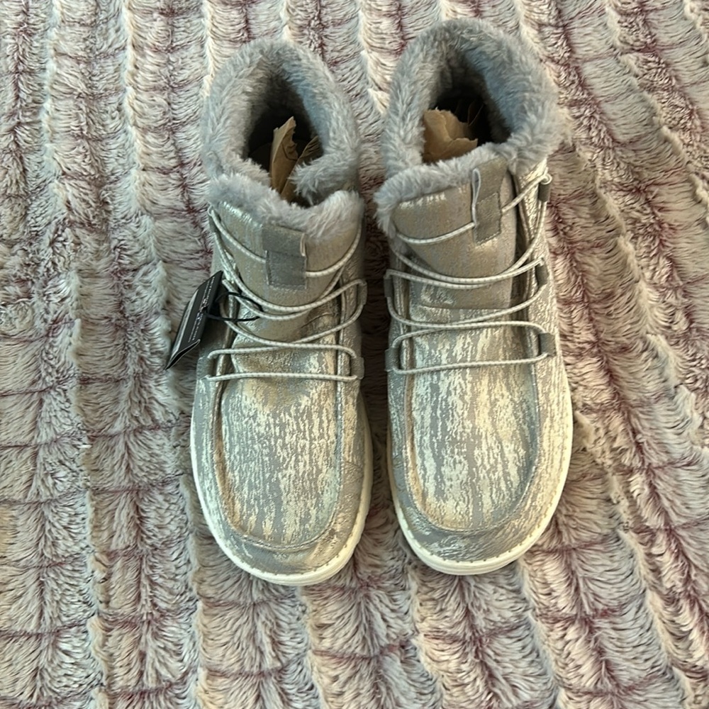 Hey Dude Lea Fur Grey Bootie Size 11